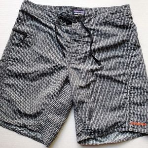 Rare Mens Patagonia Print Board Shorts Size 32